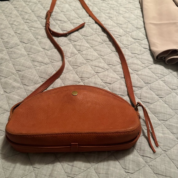 Madewell Handbags - Madewell Leather Crossbody Bag in Burnt Orange